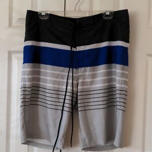 Excellent Condition Old Navy California Mens Swimming Trunks No Lining W Pocket
